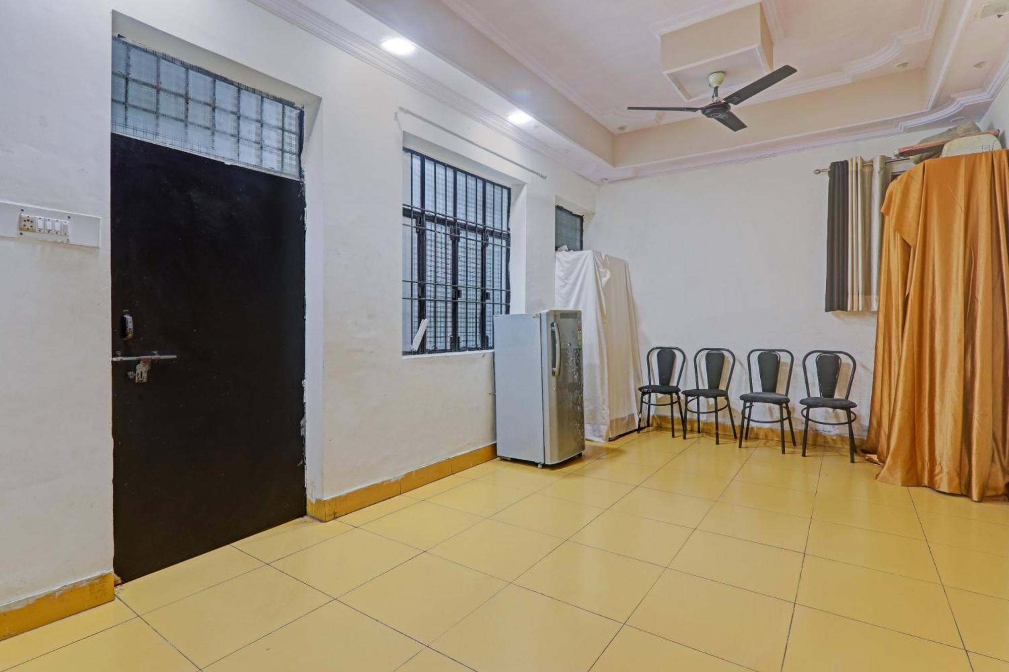 Hotel O New Pacifica Grand Near Phoenix United Λάκναου Εξωτερικό φωτογραφία