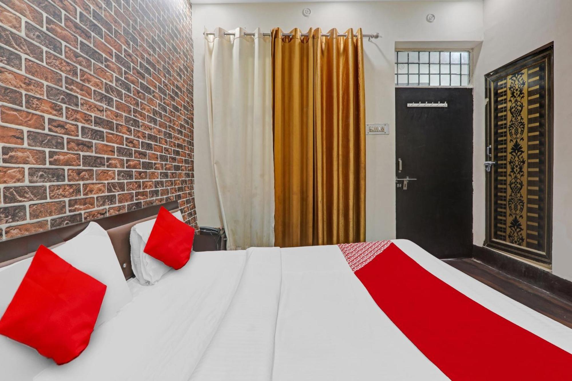 Hotel O New Pacifica Grand Near Phoenix United Λάκναου Εξωτερικό φωτογραφία