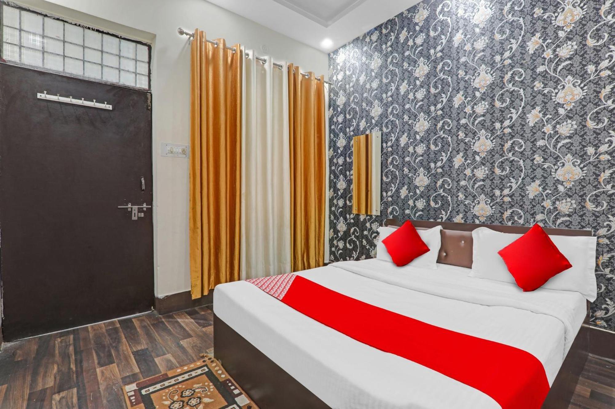 Hotel O New Pacifica Grand Near Phoenix United Λάκναου Εξωτερικό φωτογραφία